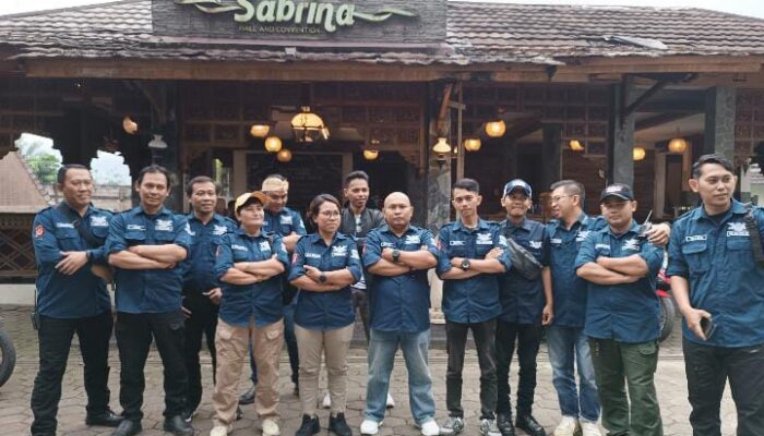 Di Penghujung Ramadhan 1445 H, Bikers Safety Riding Polres Bogor Jalin Silaturahmi antar Komunitas dengan Ngabuburit dan Buka Bersama