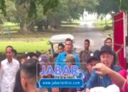 Presiden Joko Widodo Bagikan Bantuan Sembako Untuk Masyarakat Kota Bogor