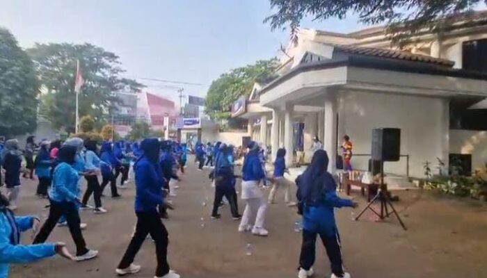 BRI Unit Cibinong Supervisi Branch Office Cibinong Dorong UMKM Go Digital Melalui Edukasi Perbankan