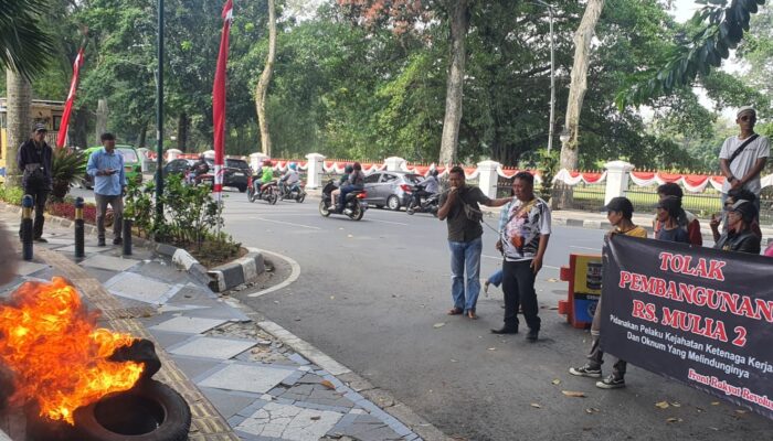 FRR Protes di Balaikota Bogor, Serukan Penghentian Proyek RS Mulia II