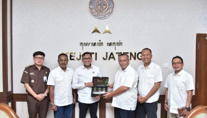 Region Head PTPN I Regional 3 Jalin Silaturahmi ke Kejati Jawa Tengah Bentuk Sinergitas