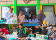 Pembagian Bantuan Beras Bulog 10 Kg Di Desa Cilebut Timur Kecamatan Sukaraja