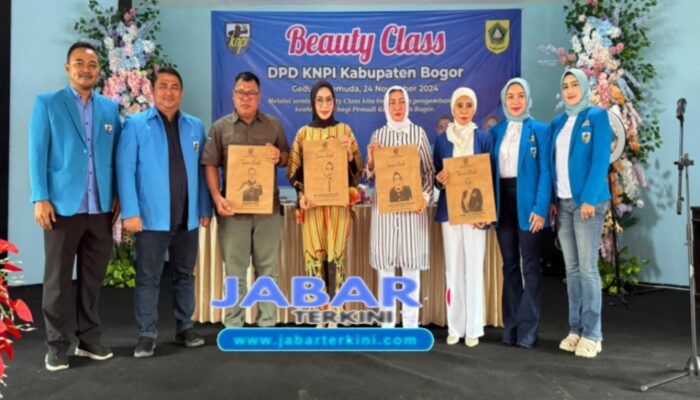 Peringati Hari Pahlawan DPD KNPI Kab.Bogor Adakan Beauty Class Menuju Perempuan Yang Mandiri