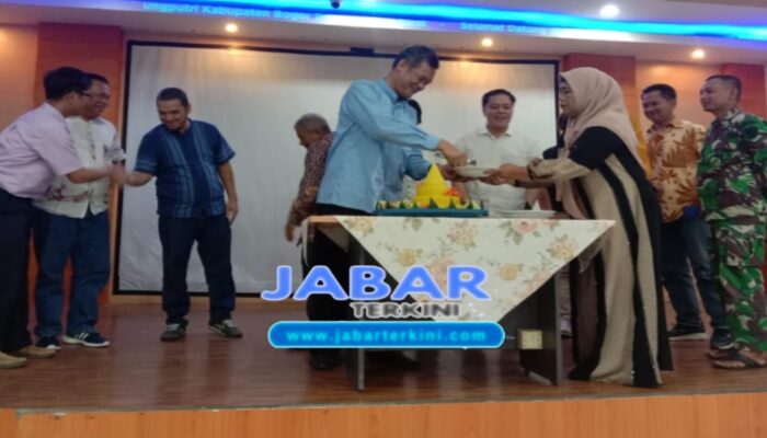 Desa Gunung Putri Kec.Gunung Putri Kab.Bogor Adakan Tasyakuran Selesainya Persil 84