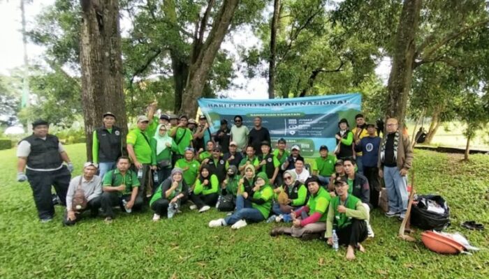 Peringati Hari Sampah Dengan Sebar Ikan Benih di Situ Patinggi Depok