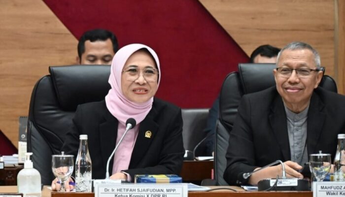 DPR RI Minta Kendala Pengisian PDSS di SNPMB 2025 Segera Diselesaikan