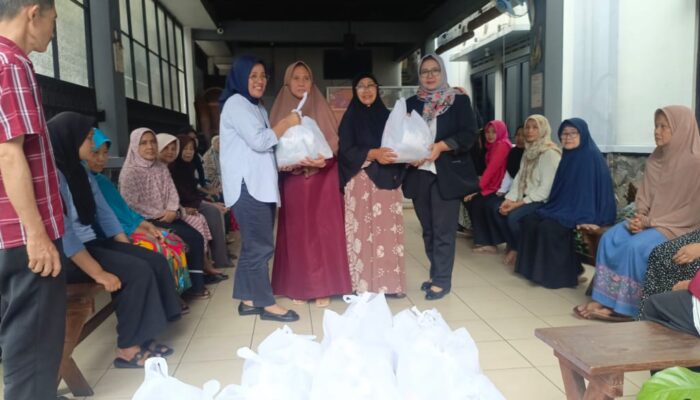 BRI Bogor Pajajaran Salurkan Bantuan Sembako untuk Masyarakat Menjelang Idul Fitri 1446 H   