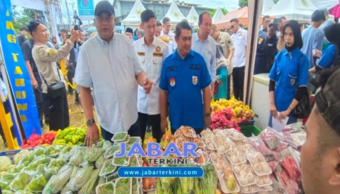 DPD KNPI Kab.Bogor Dan Karang Taruna Adakan Gebyar Pasar Murah, Dihadiri Bupati Bogor Rudy Susmanto
