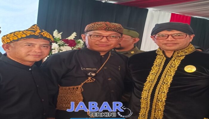 Kirab Panji Dan Mahkota Binokasih 2025 Dihadiri Oleh Bupati Bogor Dan Ketua Apdesi Kab Bogor