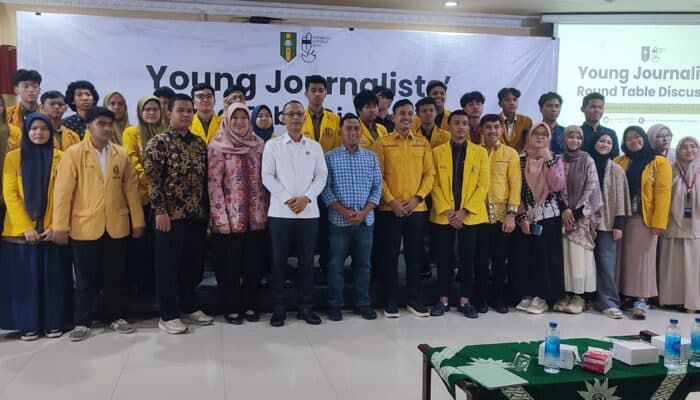 Young Journalist Round Table Discussion: Peran Media dalam Mendukung Pelarangan Total Iklan Rokok