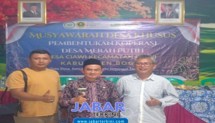 Desa Ciawi Adakan Musyawarah Desa Khusus (MUSDESUS) Pembentukan Koperasi Desa Merah Putih Tahun 2025