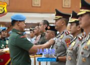 Kapolres Bogor Terima Brevet Kehormatan “Setia Waspada” Dari Paspampres
