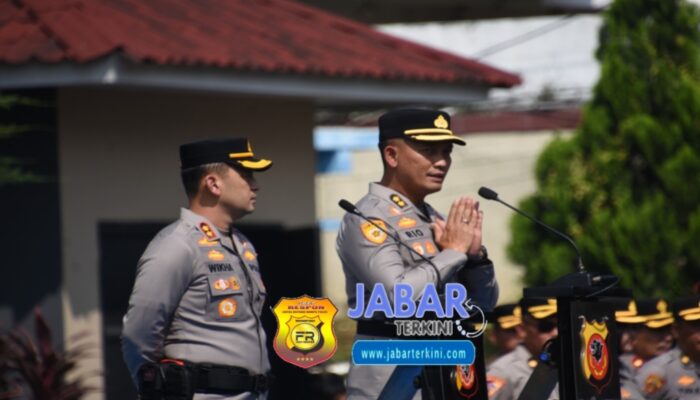 Polres Bogor Gelar Farewell Parade Untuk AKBP Rio Wahyu Anggoro, Penuh Haru Dan Apresiasi