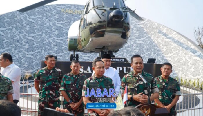 Monumen Helikopter Simpang Empat Kandang Roda Diresmikan Langsung Oleh Bupati Bogor Dan Panglima TNI Jenderal Agus Subiyanto