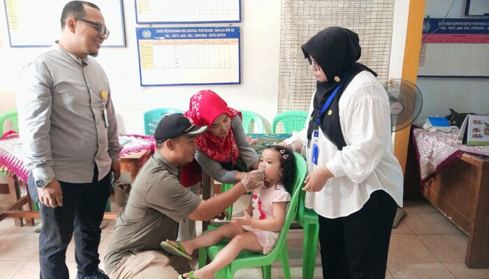155 Balita Posyandu Dahlia RW 03 Ratu Jaya Pemberi Vitamin A