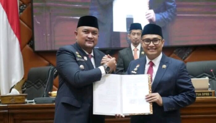 DPRD Kabupaten Bogor Gelar Rapat Paripurna dan Pelantikan Kades Antar Waktu