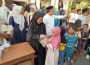 Wujudkan Kepedulian Sosial, Desa Sumur Batu Gelar Giat Berbagi Takjil dan Buka Puasa Bersama