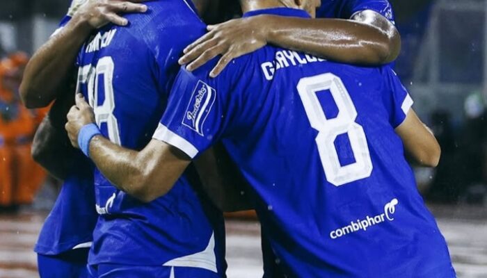Persib Menggila! 10 Pemain Tetap Hajar Bali United 3-2